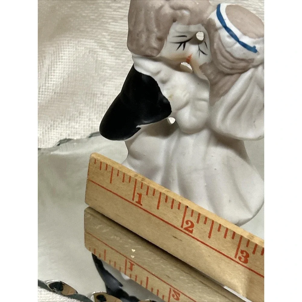 First Kiss Vintage Bisque Bride Groom Wedding Cake‎ Topper Keepsake Figurine